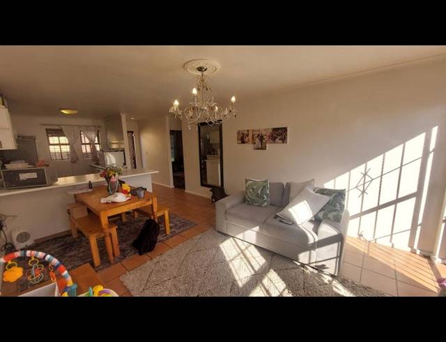 2 BEDROOM PROPERTY TO RENT IN OAKGLEN